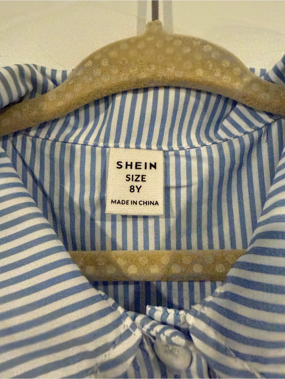 Button up striped girls maxi dress
WORN ONCE - Picture 2 of 2